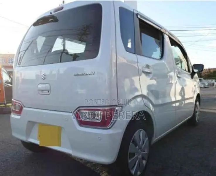 Suzuki Wagon R FX Hybrid 2023
