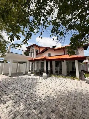 Piliyandala 14p Brand New Luxurious House for Sale .