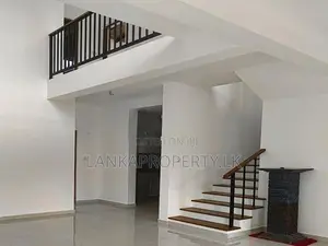 Two Storey Luxury Villa for Sale in Kahathuduwa, Piliyandala.