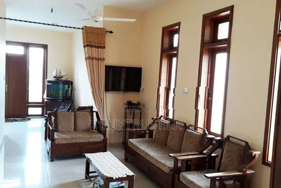 Two Story House for Sale in Kalubowila