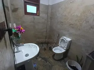 Kasbewa Bandaragama Rd Building with House for Sale