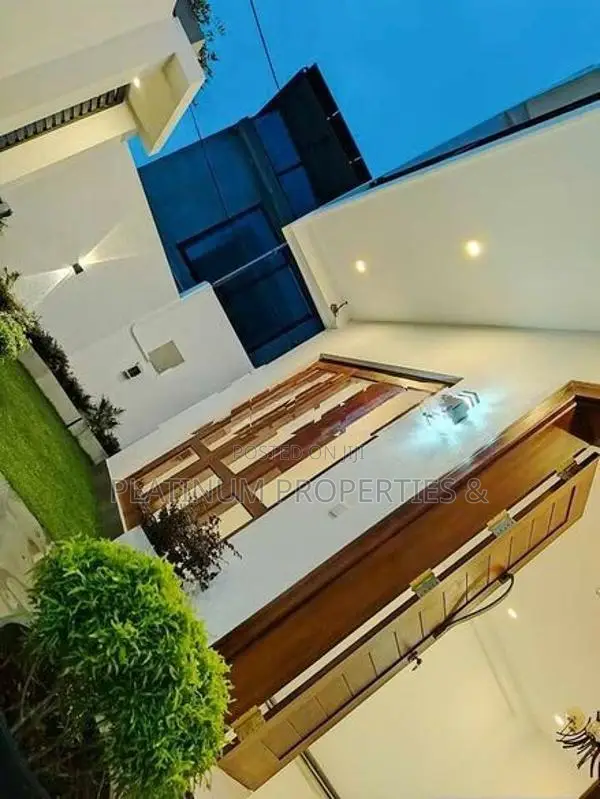 Elegant Brand New Super Luxury House For Sale In Piliyandala Kesbewa