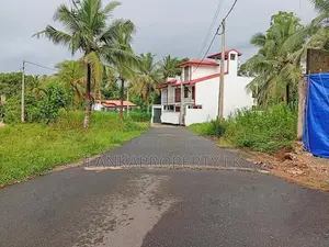 Residential Land for Sale at Oruwala, Athurugiriya,