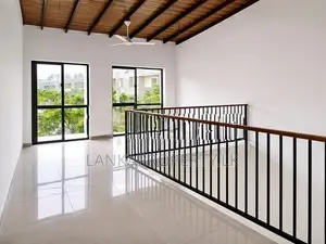 Two Storey Luxury Villa for Sale in Kahathuduwa, Piliyandala.