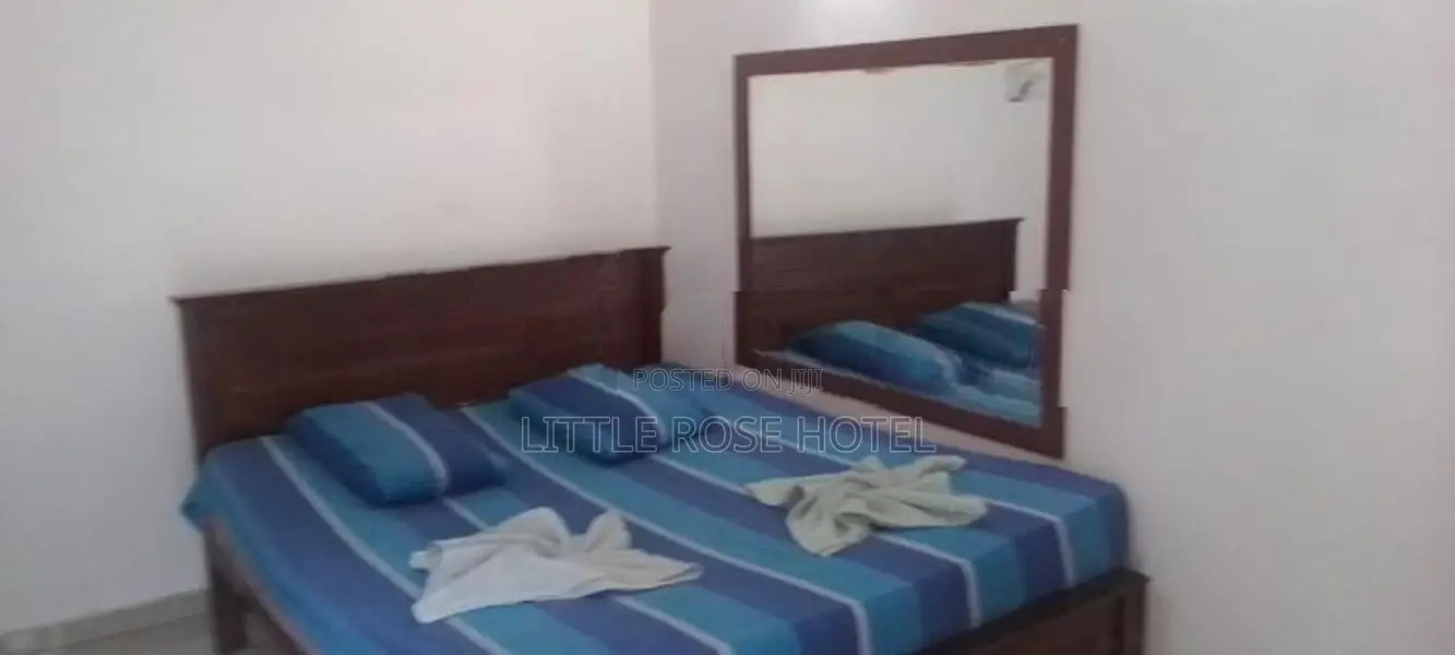 COMFORTABLE ROOMS IN KALUTARA