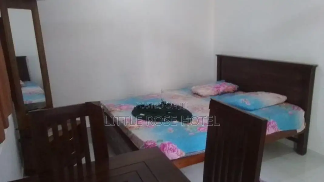 COMFORTABLE ROOMS IN KALUTARA