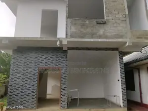 House For Sale in Mathugama - Matugama අලුත්ගම ,මතුගම පාරට 100 m