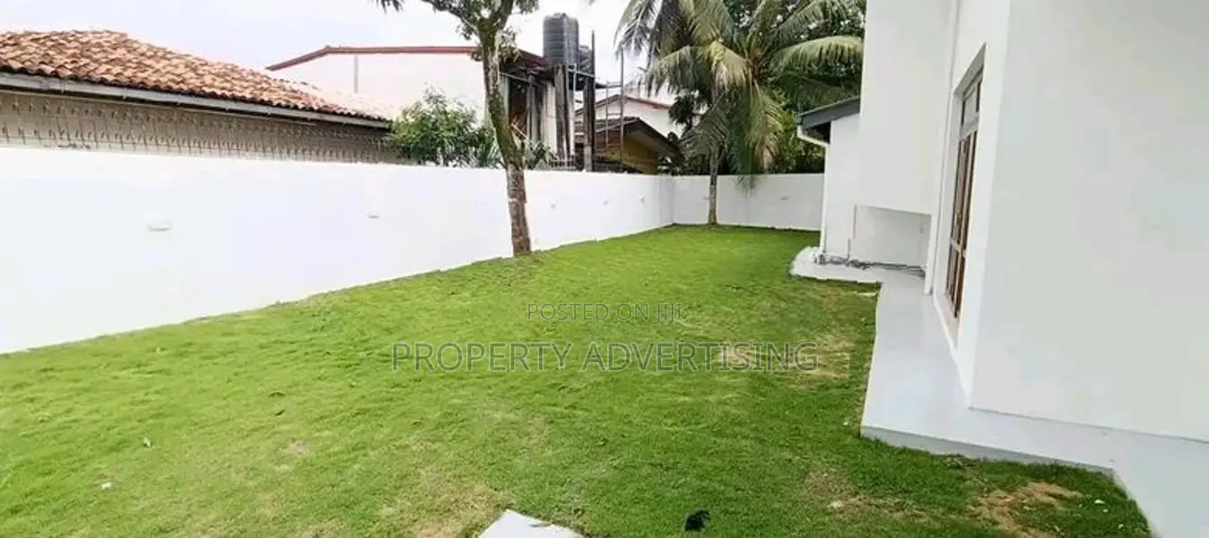 Lake front newly build House for sale in dehiwala