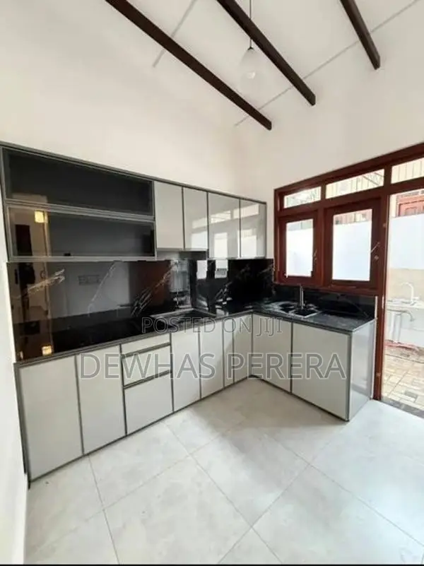 brand new house for sale galwarusa road aturgiririya