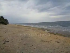 Pamunugama, Bopitiya Beach Road Facing Land for Sale 50m to Sea