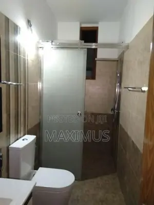 Spacious 3-Bedroom House for Rent (1st Floor) – Katukurunda