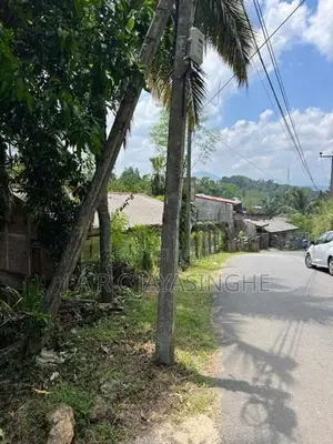 14 Perch Land Kegalle Town
