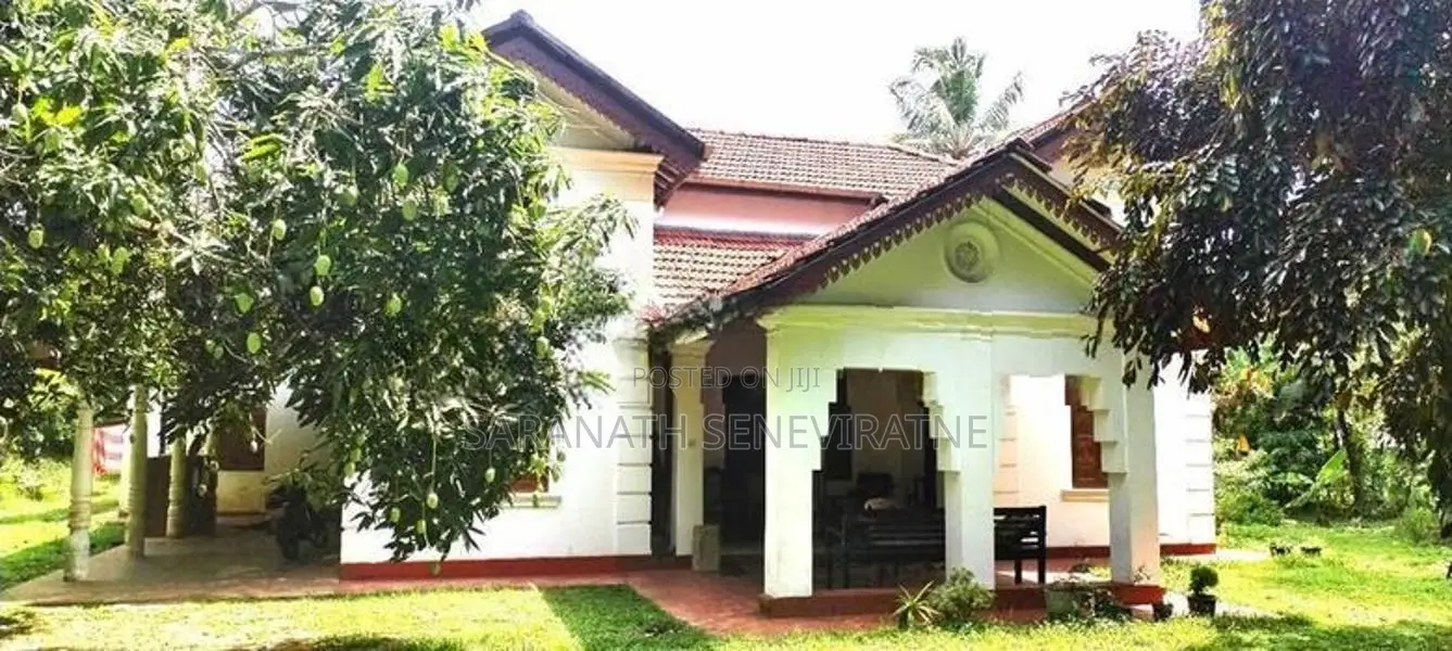 Colonial House & 2 Acre Land for sale - Weligama Matara