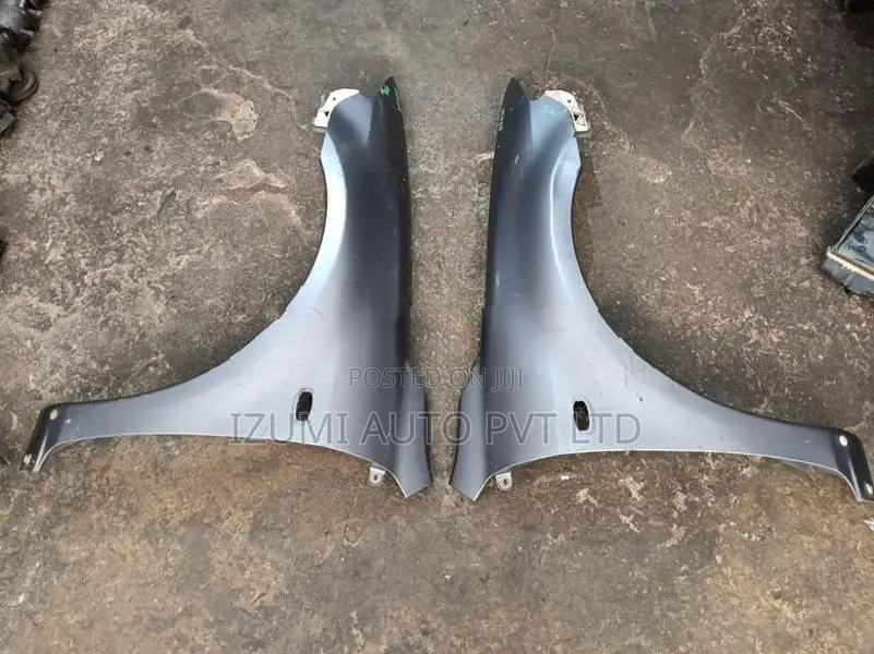 Mazda Atenza Fender Set with Retainers