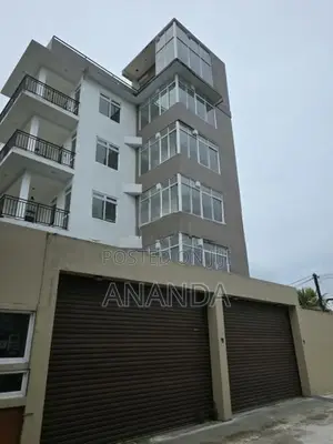 Brand New Apartment Building - Kottawa