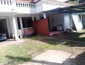🌿 12 Perches Land for Sale with Livable House – Mount Lavinia