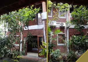 Athurugiriya : 5 AC BR (11.5P) 3-Storey Modern Architect House for Sal