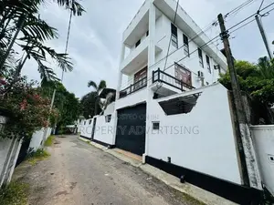 Luxury 4 Storey House For Sale in Welisara, Kandana