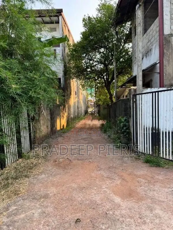 Valuable Land For Sale in Kohuwala Town