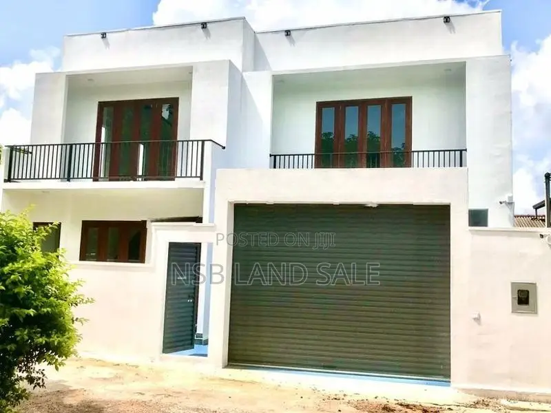 (NSB) BRAD NEW SUPER LUXURY HOUSE FOR SALE