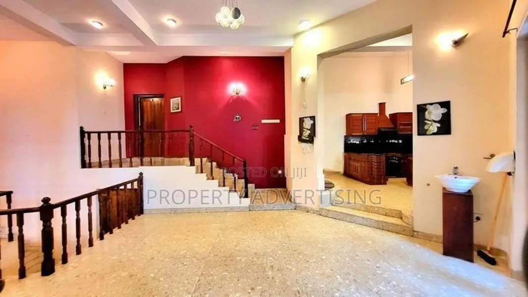 Nugegoda Architectural Design Super Luxury House for Sale