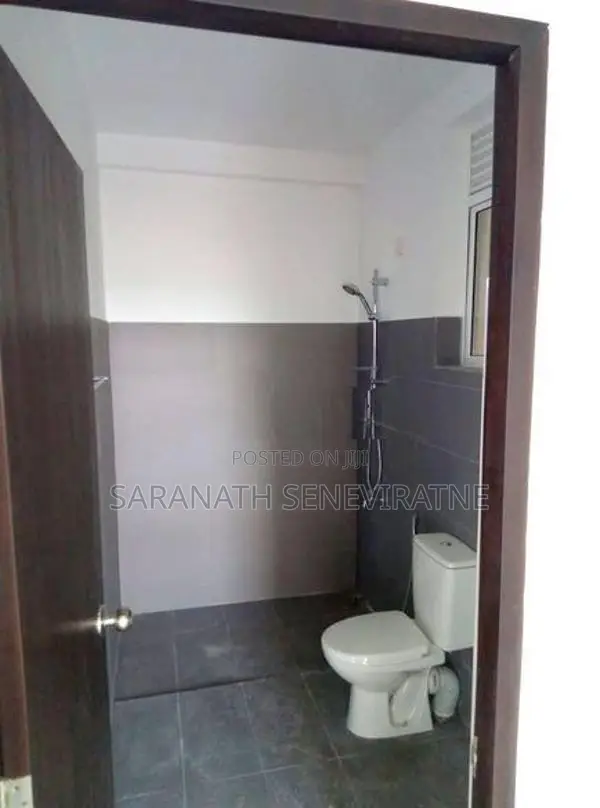 Apartment for Sale in Moratuwa Angulana Station Road