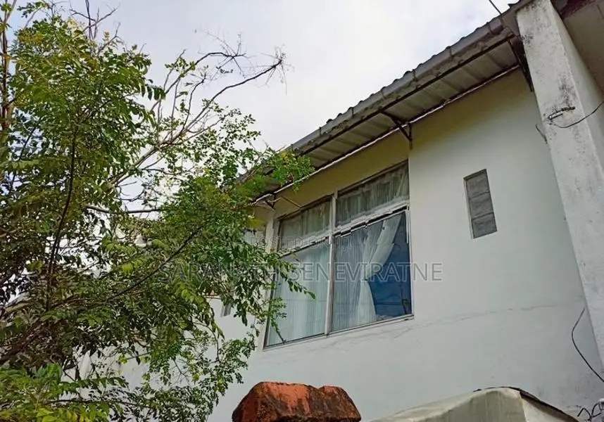 House for sale In Mattegoda Scheme Kottawa