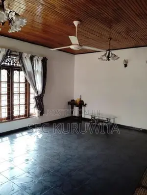 House for Sale Urapola