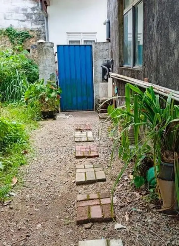 House for sale In Mattegoda Scheme Kottawa