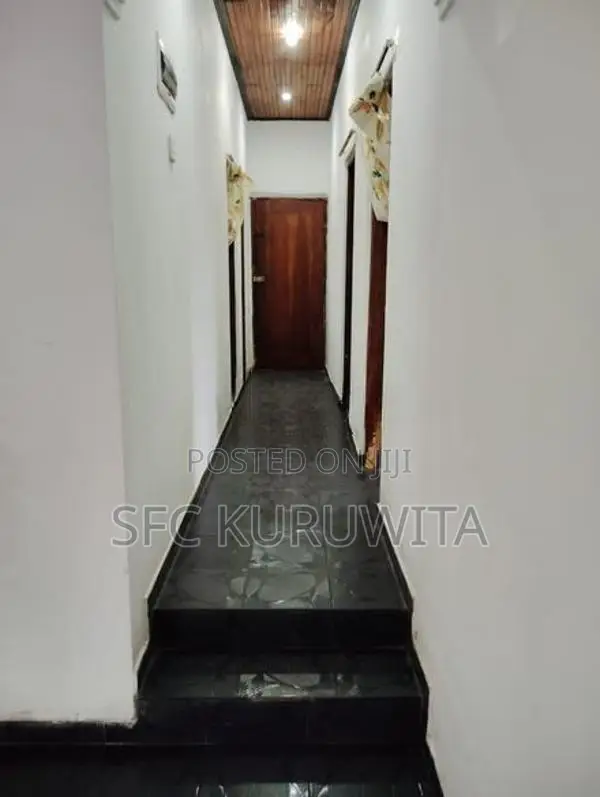House for Sale Urapola