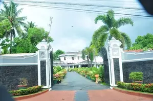 Commercial land with House for Sale in Negombo 88 Perches