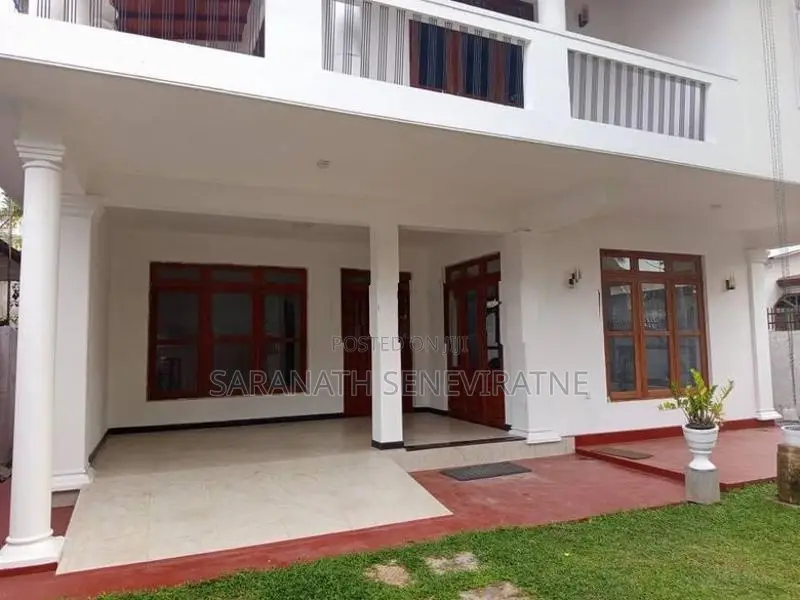 House For Sale in Ja-Ela Weligampitiya