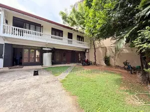 Commercial House for Sale Battaramulla