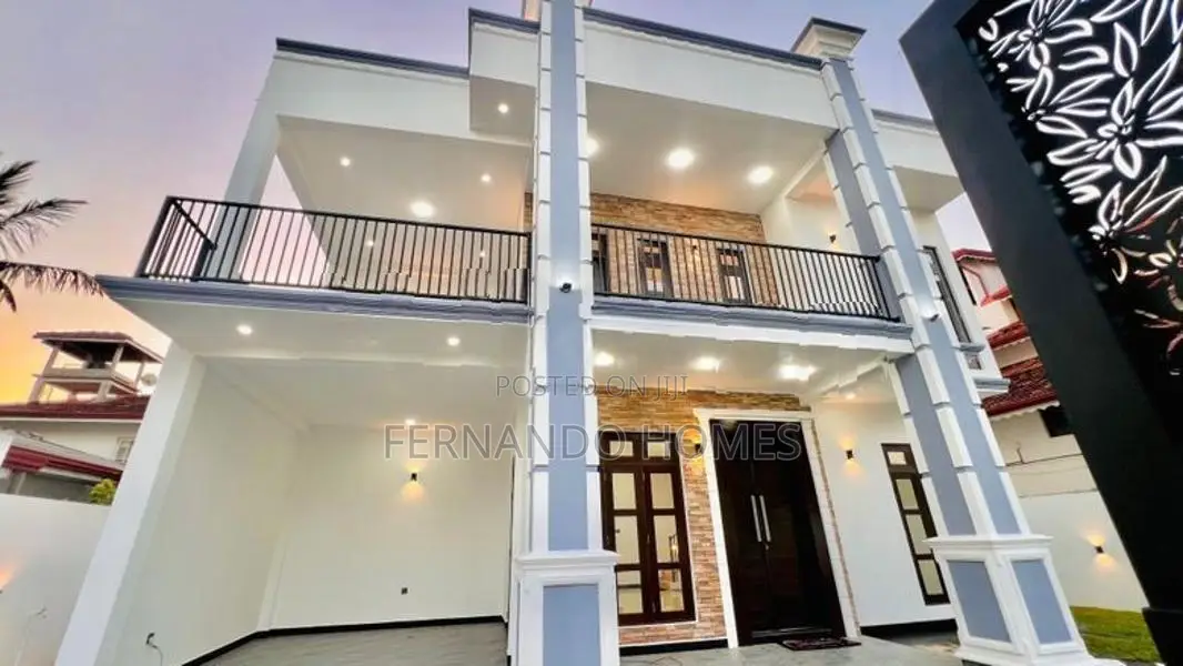 15 Perches Box Modern Completed 5 Bed Rooms House For Sale In Negombo