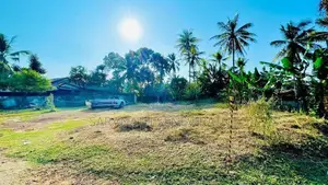 Land in Panadura Wijewardena Mw - Hirana Rd