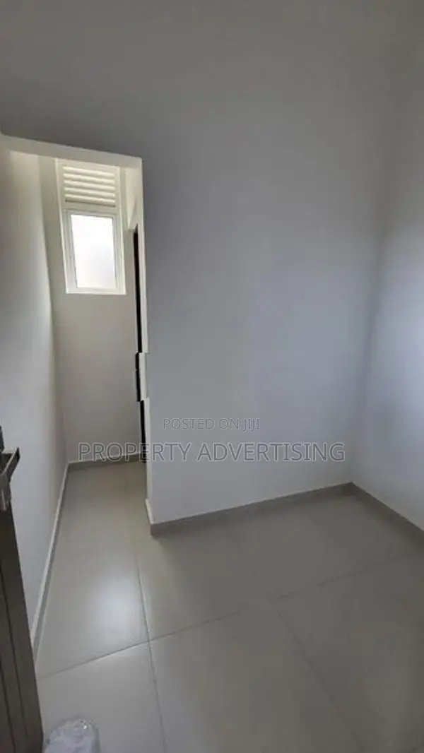 Span Tower Colombo 05 3 BR Apartment For Sale