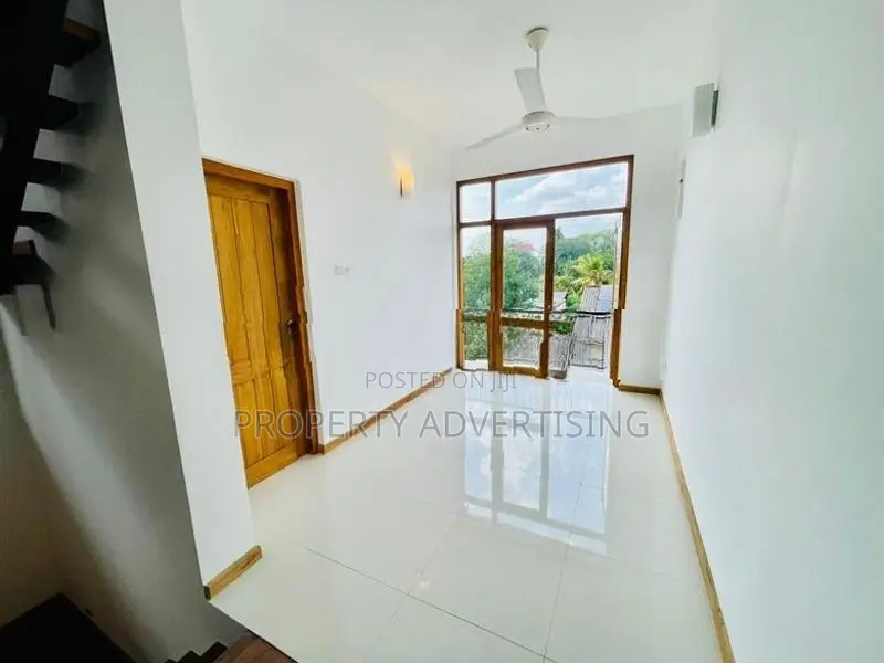 Pelawatte Brand House For Sale in Prime location Battaramulla