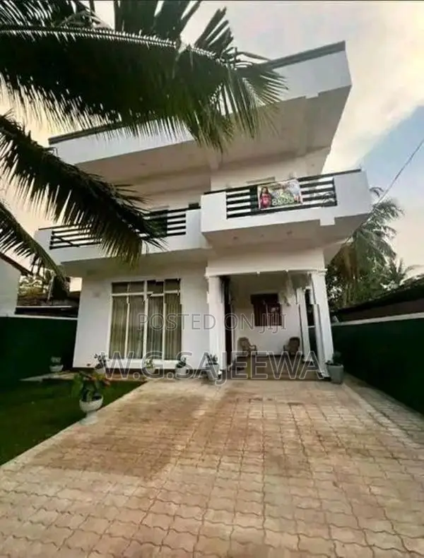 Fully Furnished house rent in Negombo (Short term or long term)