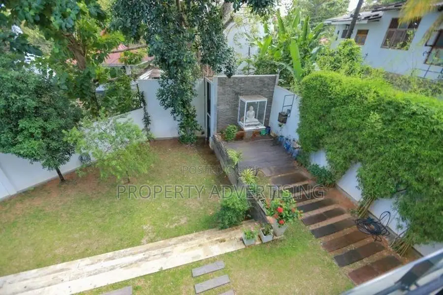 Nugegoda Super Luxury House For Sale In A Prime Location