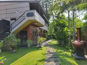 LUXURY HOTEL WITH HOUSE FOR SALE NEGOMBO CHI2556
