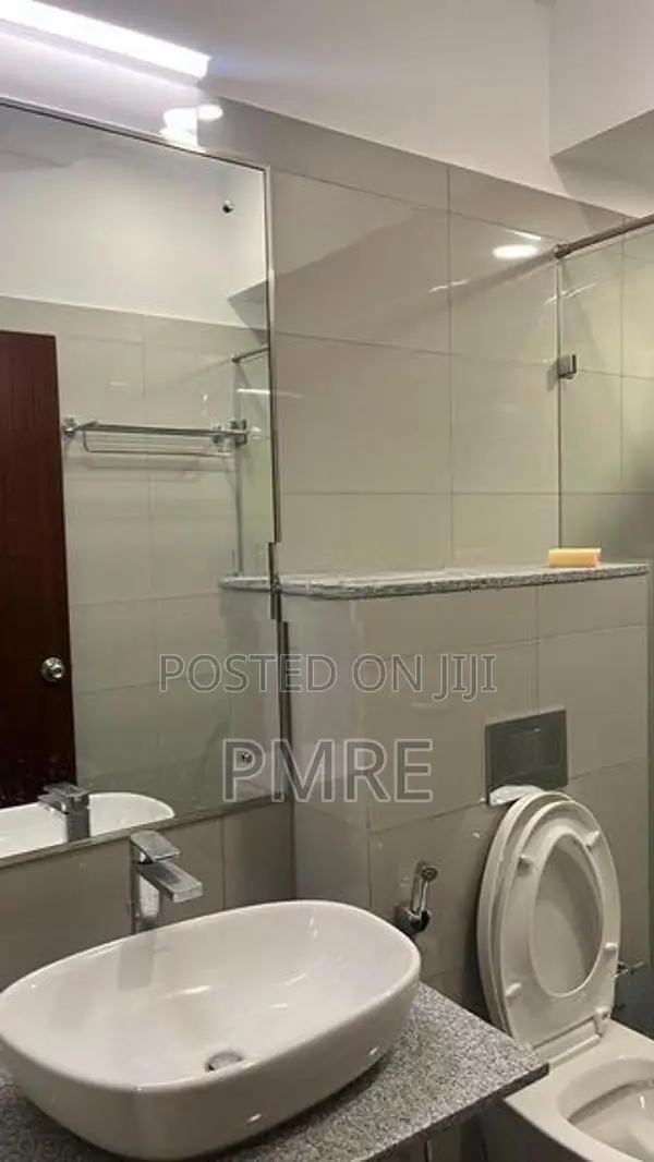 Effendi Res - 03 Bedroom Unfurnished Apartment for Sale in Colombo 06
