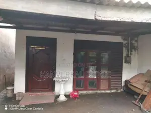5 Perch Land With Old House Sale In Attidiya