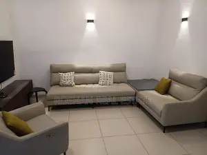FULLY FURNISHED FLEMINTON TOWER APARTMENT FOR RENT COLOMBO 3 CHI2562
