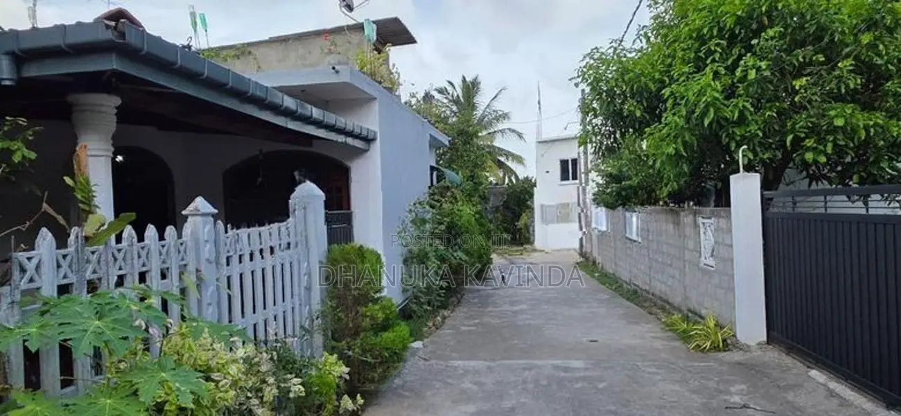 House for Sale in Piliyandala