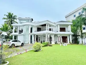 Rajagiriya 6BR Super Luxury Mansion For Sale