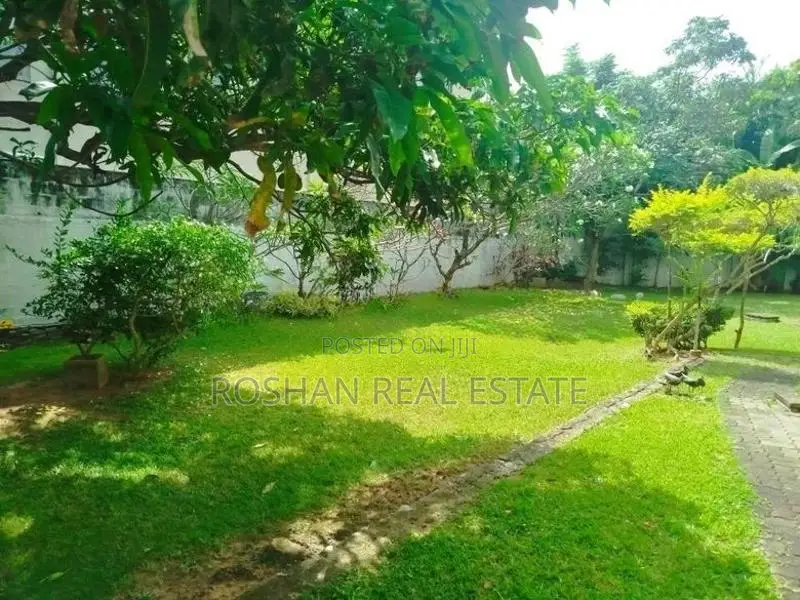 LAND WITH HOUSE FOR SALE COLOMBO 3 SEN2560