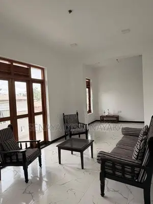 Rooms for Rent Moratuwa Female