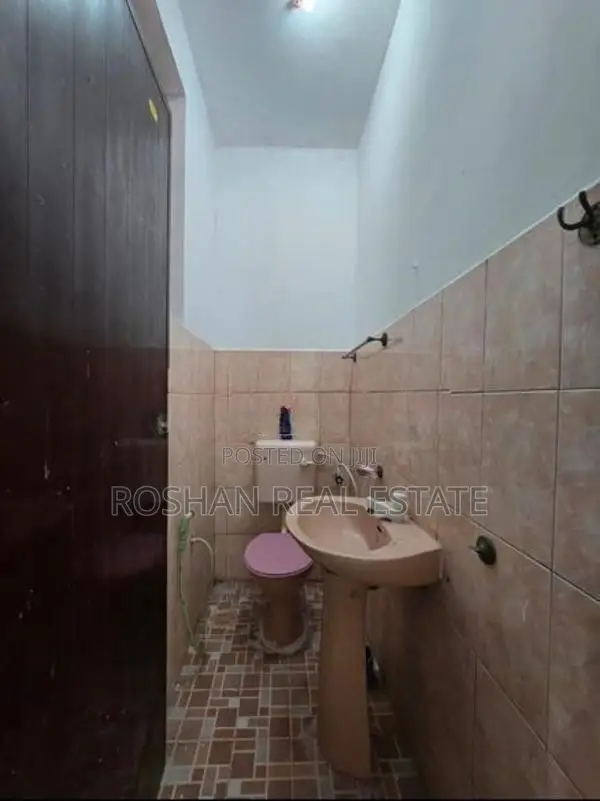 HOUSE FOR SALE KOLONNAWA AB2578
