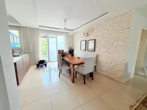 Colombo 07 Luxury House For Sale In Prime Location