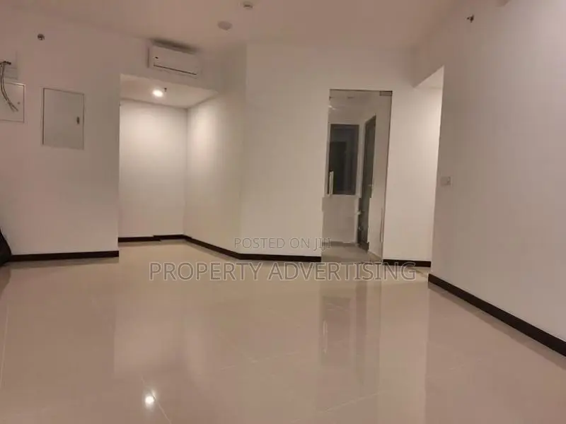 Trizen 3 BR Apartment For Sale In Colombo 02